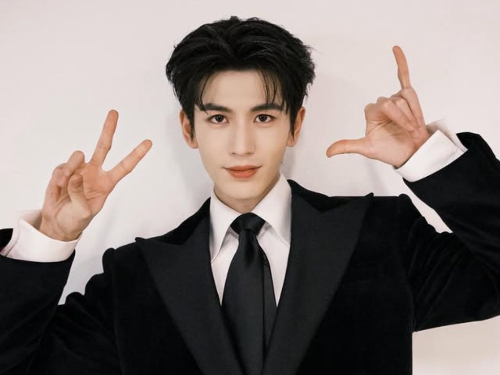 Zhang Linghe apologises for joke about Southeast Asians