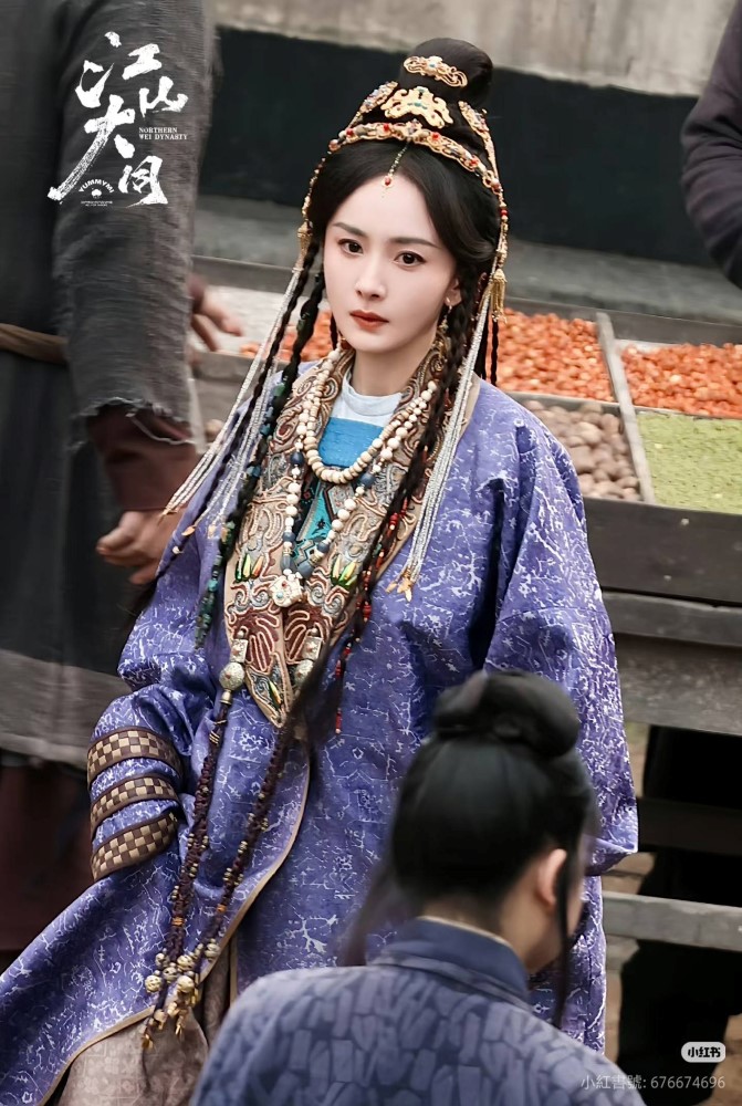 Yang Mi gets minor burn from steam eye mask | theHive.Asia Yang Mi gets minor burn from steam eye mask, celeb asia, yang mi, zhang xinyu, theHive.Asia