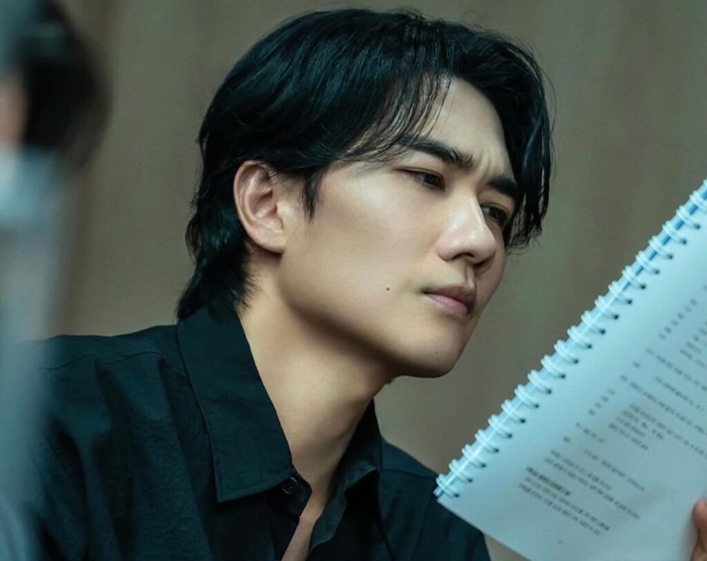 Uhm Tae-goo and Park Seo-jun unite in “Born Guilty,” an adaptation of a kakao webtoon | theHive.Asia Uhm Tae-goo and Park Seo-jun unite in “Born Guilty,” an adaptation of a kakao webtoon, celeb asia, Disneyplus, k-drama, park seo-joon, park seo-jun, theHive.Asia, SnapInsta.to 657188498 18357107086225945 4693797351207031602 n