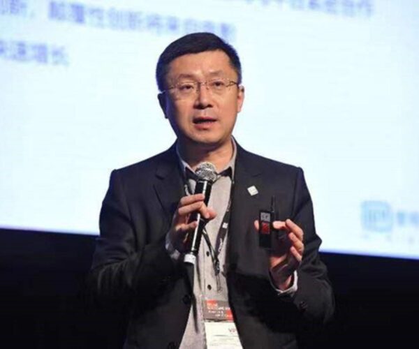 iQiyi responds to Nadou Pro backlash over its AI artist database