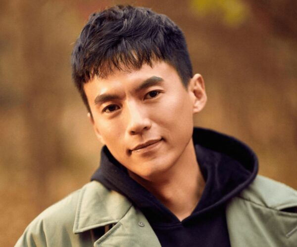 Song Ningfeng admits to extramarital affair and suspends all acting work