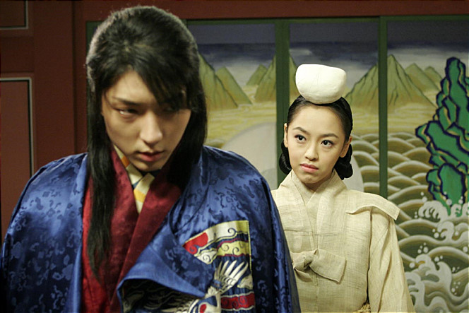 Lee Joon-gi in talks for upcoming Netflix Original movie, celeb, film, lee joon-gi, movie, netflix, news, theHive.Asia,