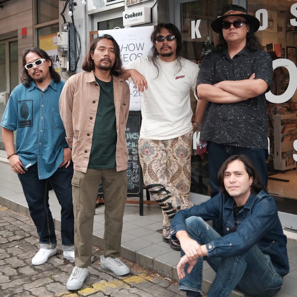 AXEAN Festival 2026 announces first line-up of performers, ALYSON, AXEAN Festival 2026, celeb, concert, Emptyyy, INSPIRATIVE, Jo Soegono, LOR, music, music fest, news, Noni, Pitahati, PLAYERTWO, Satu Per Empat, SLOWWVES, Yellow Fang, theHive.Asia, SnapInsta.to 565179763 18534968530020017 5262118336004575573 n