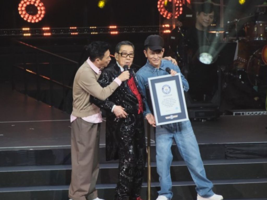 Bowie Wu holds world record for oldest Chinese artiste to hold a concert
