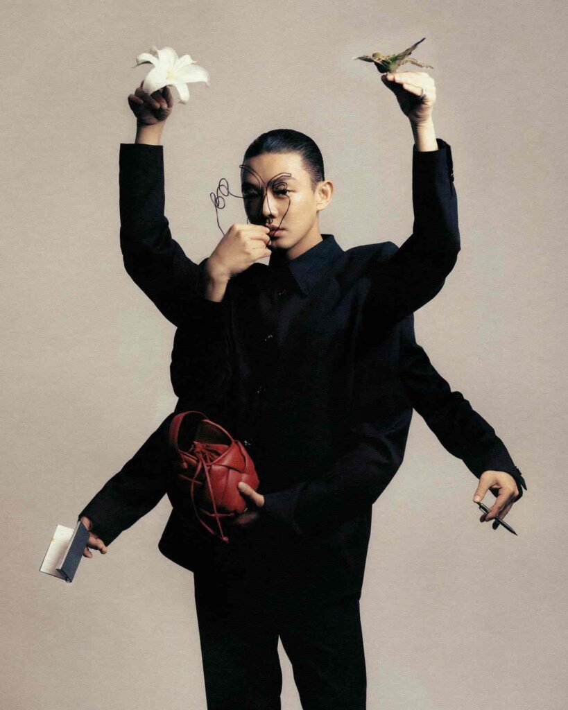 Yoo Ah-in parts ways with long-time agency, UAA, after over a decade | theHive.Asia Yoo Ah-in parts ways with long-time agency, UAA, after over a decade, celeb asia, yoo ah-in, theHive.Asia