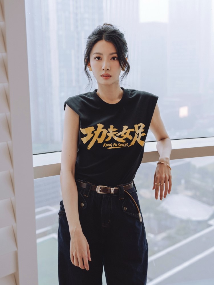 Stephen Chow is set to sign Sisley Choi to his company?, celeb asia, sisley choi, stephen chow, theHive.Asia, SnapInsta.to 742129619 18610350613046151 4009821376073054742 n