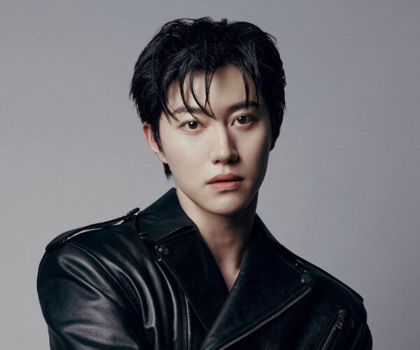 Kwak Dong-yeon to enlist for military service in August