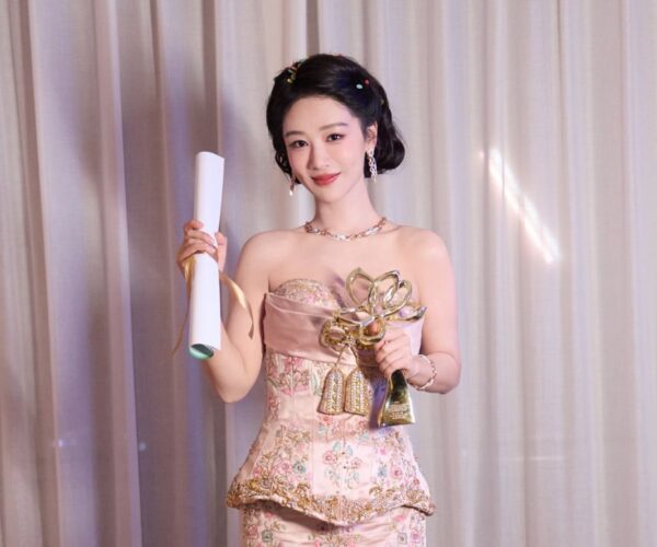 Yang Zi: Serious shows or idol dramas are the same to me