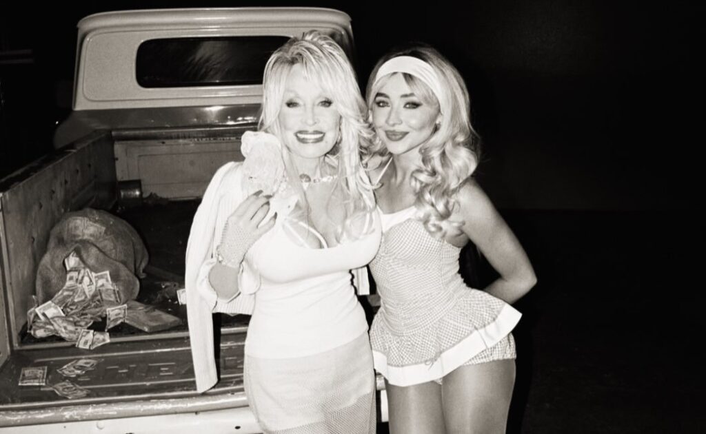 There will never be another you as Hollywood remembers Dolly Parton | theHive.Asia There will never be another you as Hollywood remembers Dolly Parton, DollyParton, JaneFonda, MileyCyrus, SabrinaCarpenter, theHive.Asia, SnapInsta.to 783286534 18641030608009287 3447526481054962432 n
