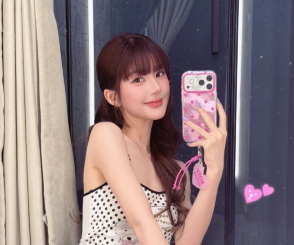 Zhao Lusi’s studio warns of impersonators posing as business staff