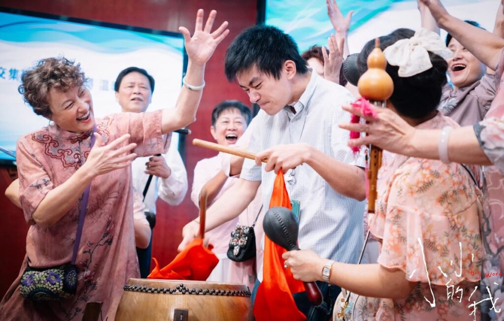 Jackson Yee bested Tony Leung Kar Fai to win Best Actor by 5 votes | theHive.Asia Jackson Yee bested Tony Leung Kar Fai to win Best Actor by 5 votes, BigWorld, HundredFlowersAwards, JacksonYee, TonyLeungKarFai, theHive.Asia, jackson drum