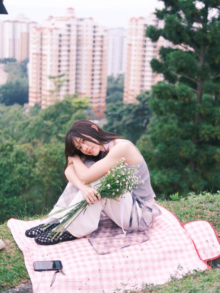 Jasmine Chong to hold solo concert "Garden in the Room" this November | theHive.Asia Jasmine Chong to hold solo concert "Garden in the Room" this November, JasmineChong, theHive.Asia, SnapInsta.to 728100775 18595107769047961 4348521369140681091 n