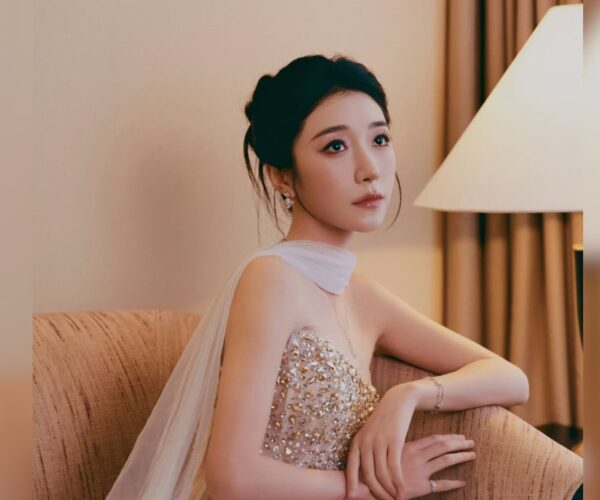 Wang Gege loses hearing in one ear due to fear of missing out