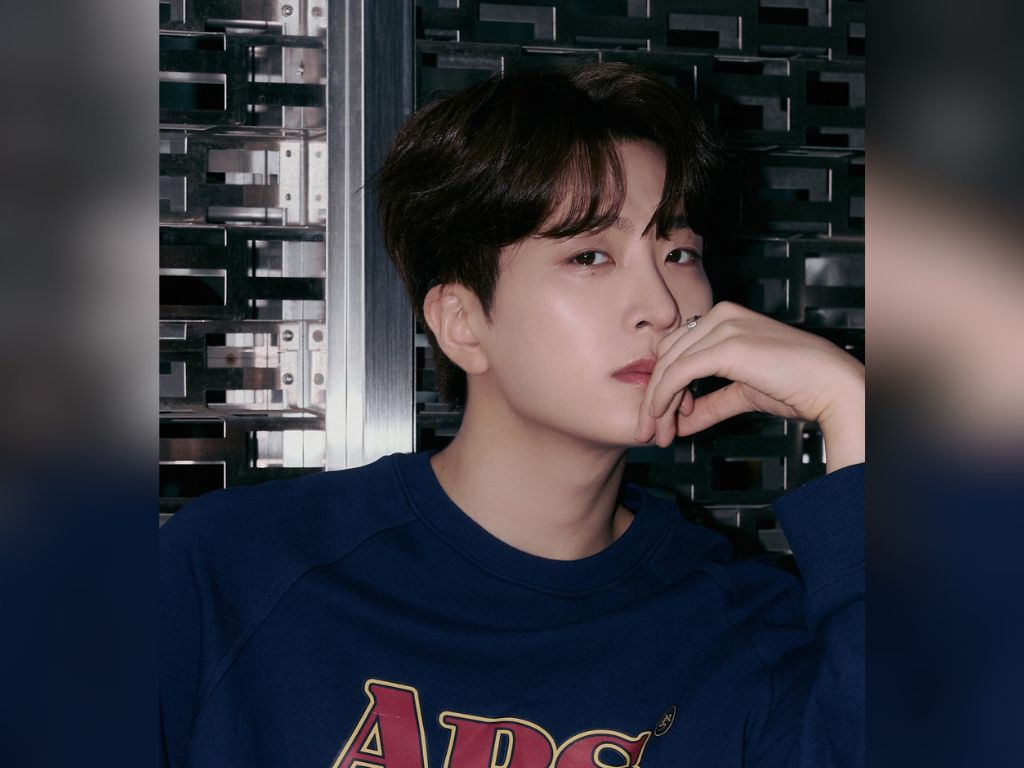 GOT7’s Youngjae donates to dog shelter on 30th birthday