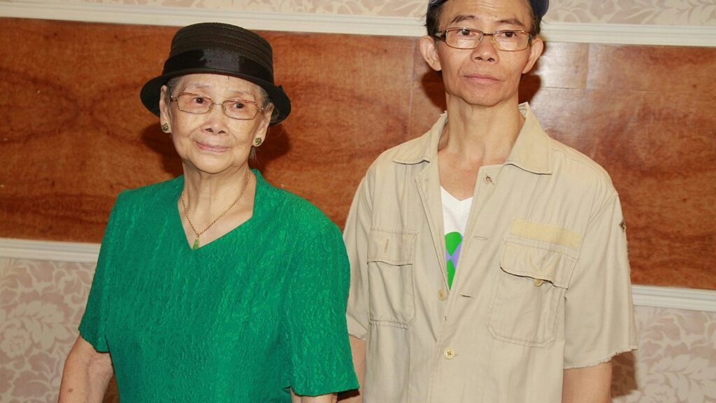 Anita Mui's brother wants to give estranged mother HKD1.5 million funeral | theHive.Asia Anita Mui's brother wants to give estranged mother HKD1.5 million funeral, AnitaMui, theHive.Asia, mother mui
