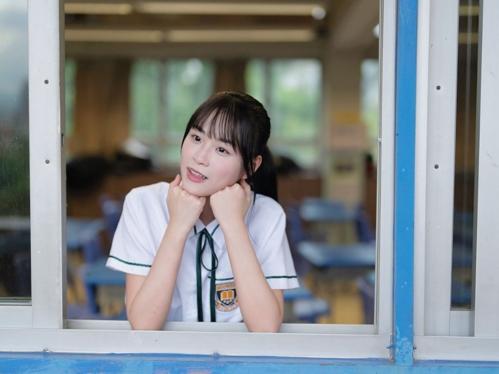 Bambi Lok announces she is leaving the entertainment industry