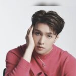 Lay Zhang to finally pursue the college life