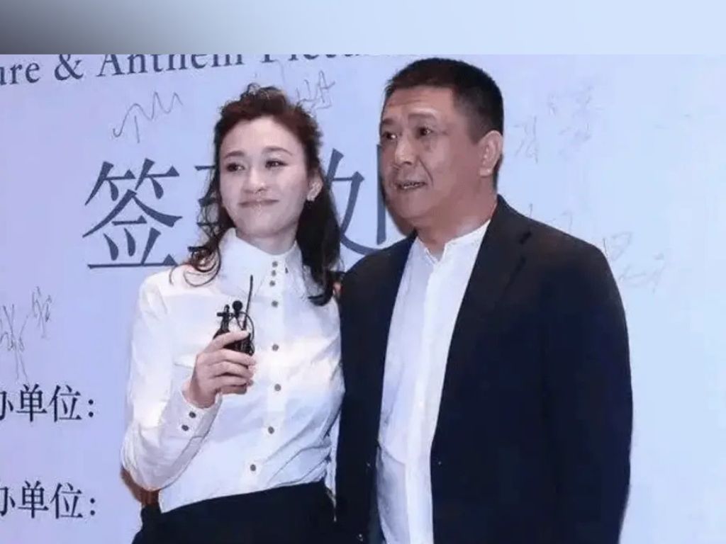 Li Xiaoran confirms divorce from producer husband
