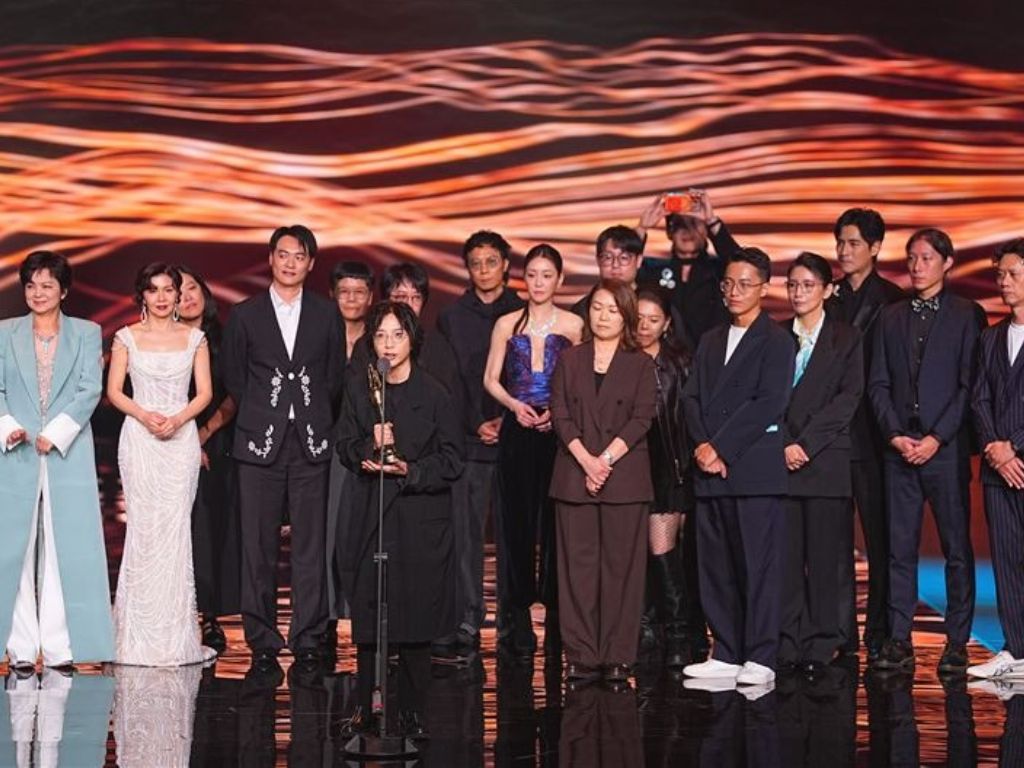 “The World Between Us II” wins Best TV Series at the 61st Golden Bell Awards